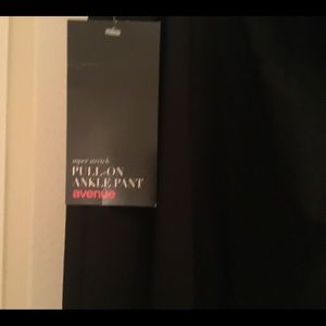 Plus size pants 24 new